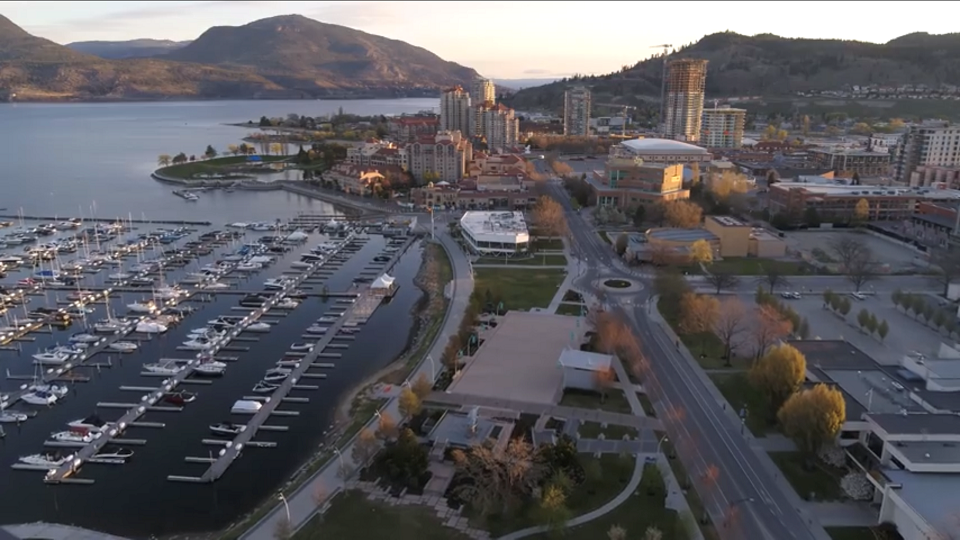 Empty Kelowna streets - May 14, 2020