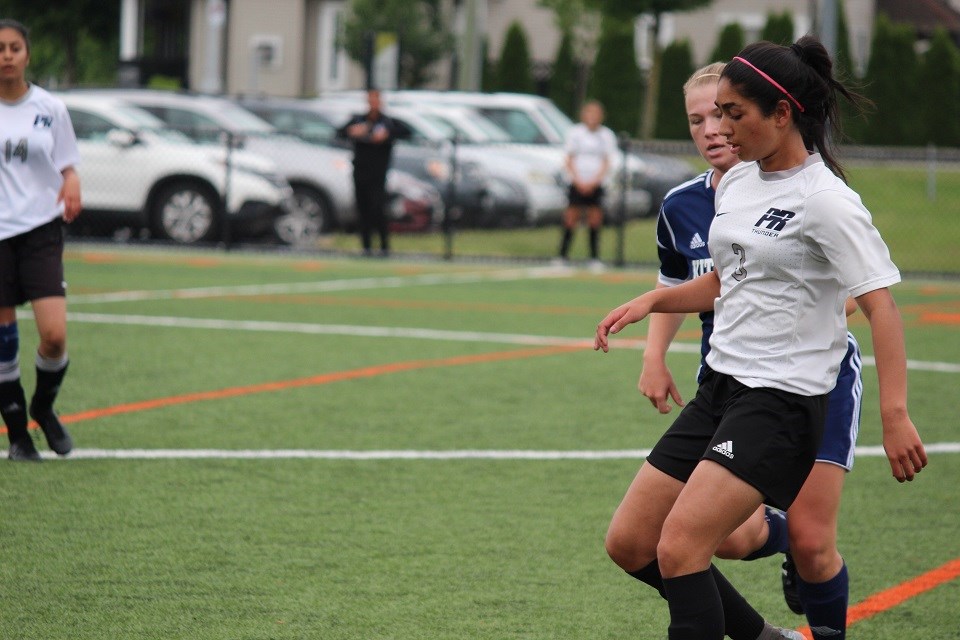 Jaslin Mandaher - UNBC soccer 2021