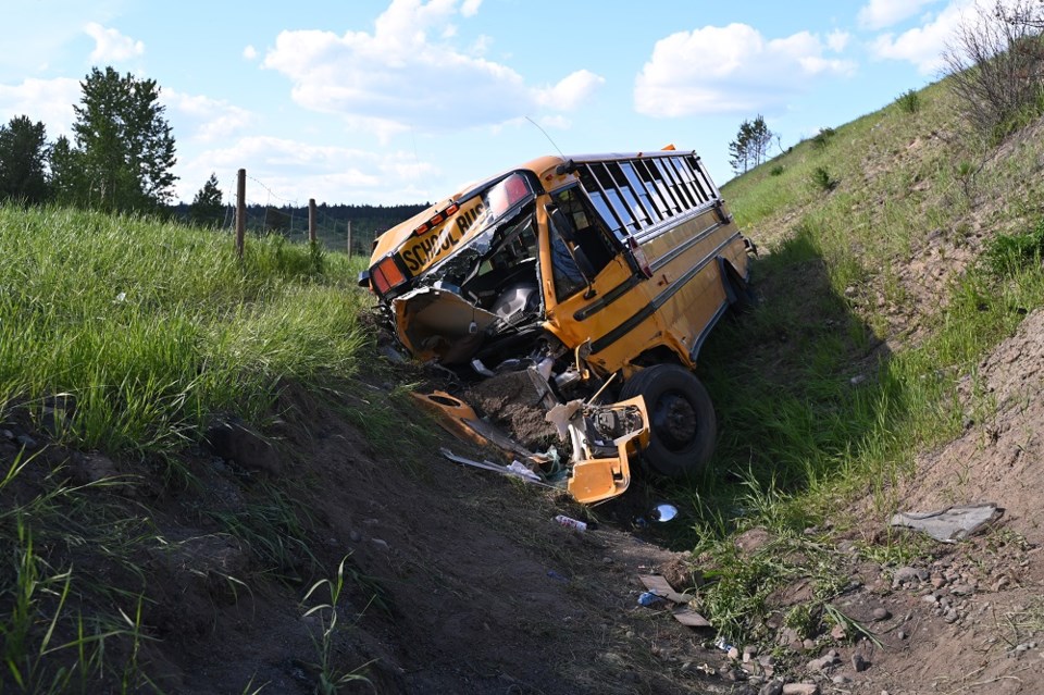 pgc-100-mile-house-bus-crash