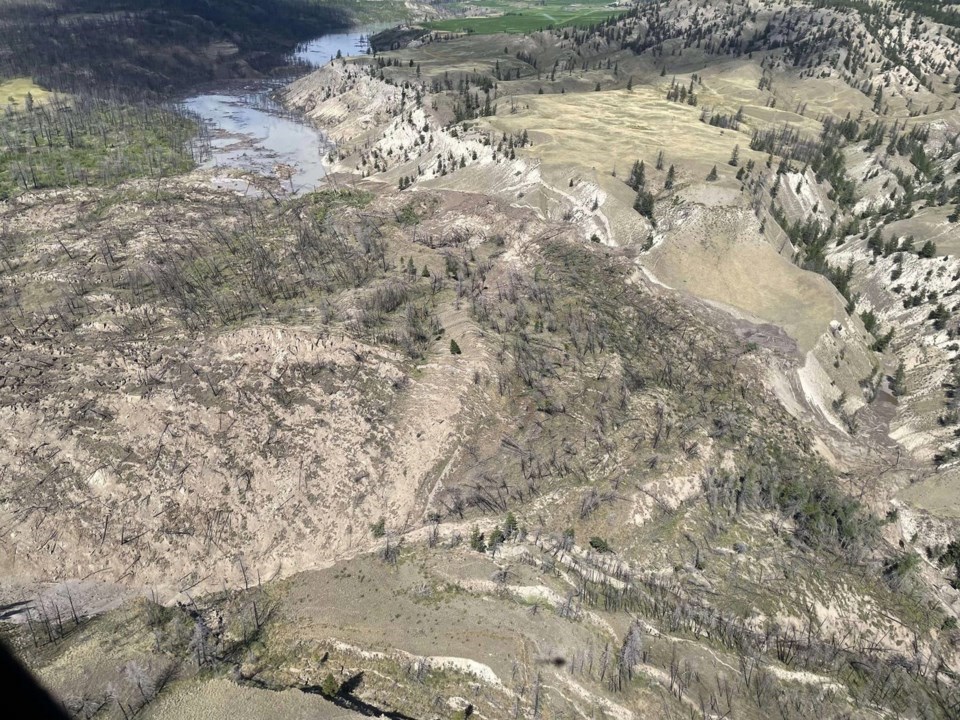 landslide-chilcotin-river