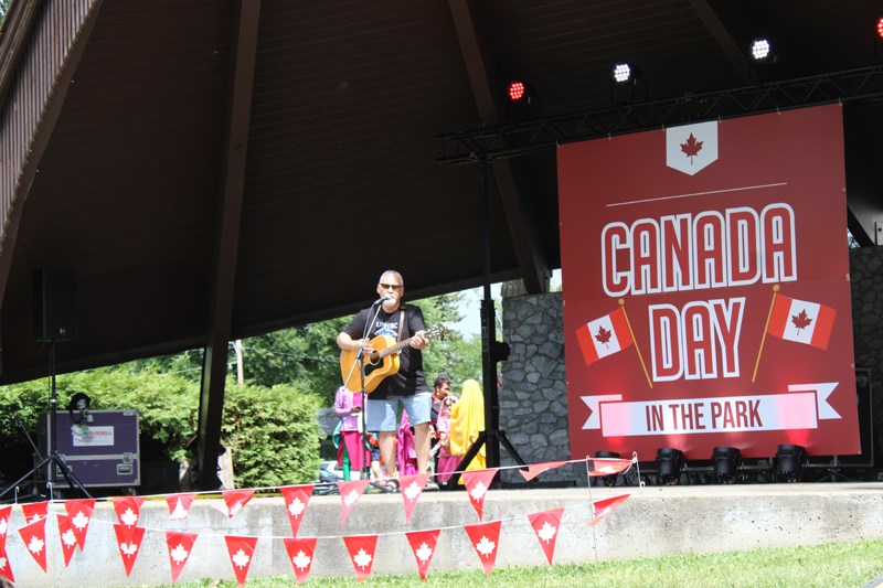 Canada welcomes new citizens as it celebrates 156th birthday