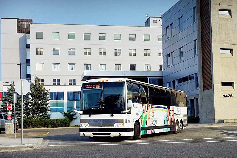 northern-health-connections-bus-uhnbc