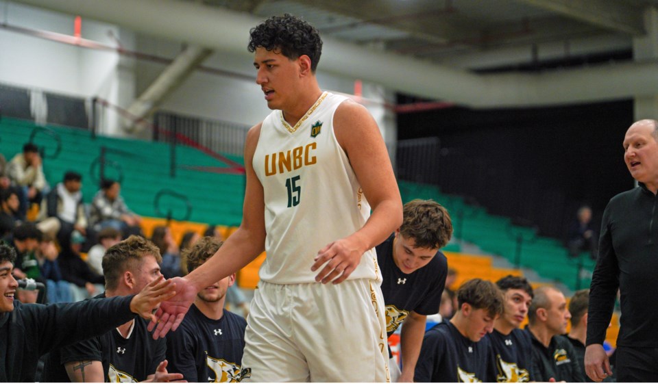 013125-unbc-twolves-wesley-ainuu-vs-fraser-valley