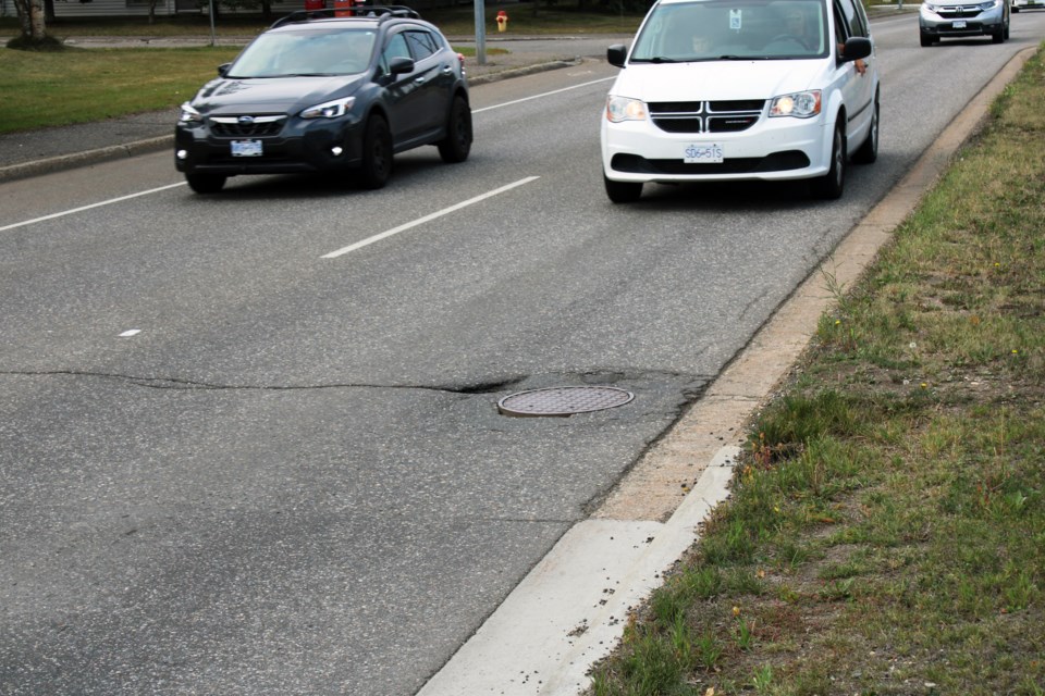 manhole-cover-ospika-boulevard