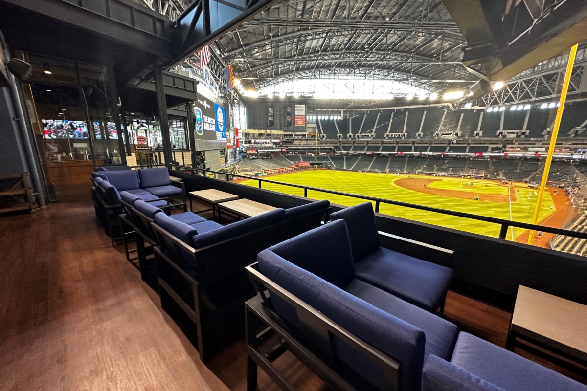 Bourbon & Bones Cocktail Lounge opens for Diamondbacks fans at Chase Field  - Phoenix Business Journal