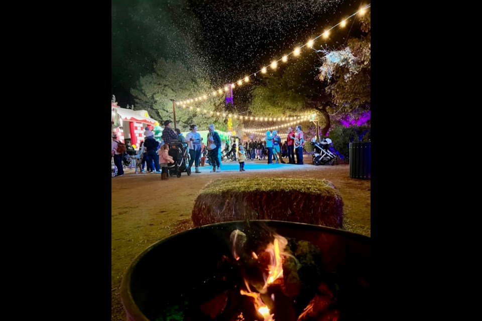 Yesterday was the last day to enjoy Christmas at Schnepf Farms for 2022 and while everywhere else seemed to have a natural white Christmas this holiday weekend, visitors to the Queen Creek farm enjoyed the artificial kind of snow.