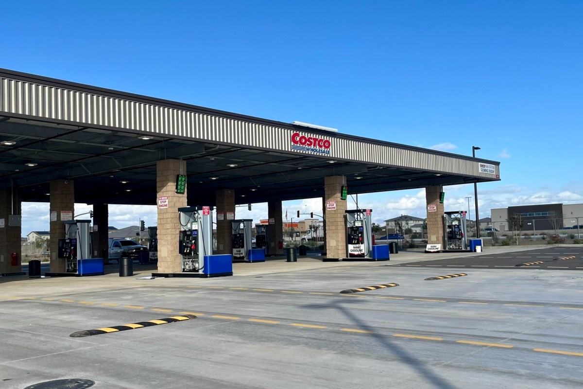 Queen Creek Costco fuel pumps open Jan. 5; warehouse grand opening set