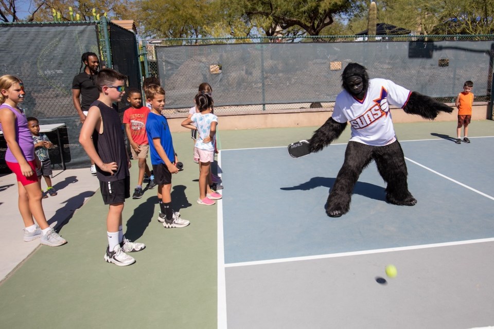 gorilla-pickleball-kids-1