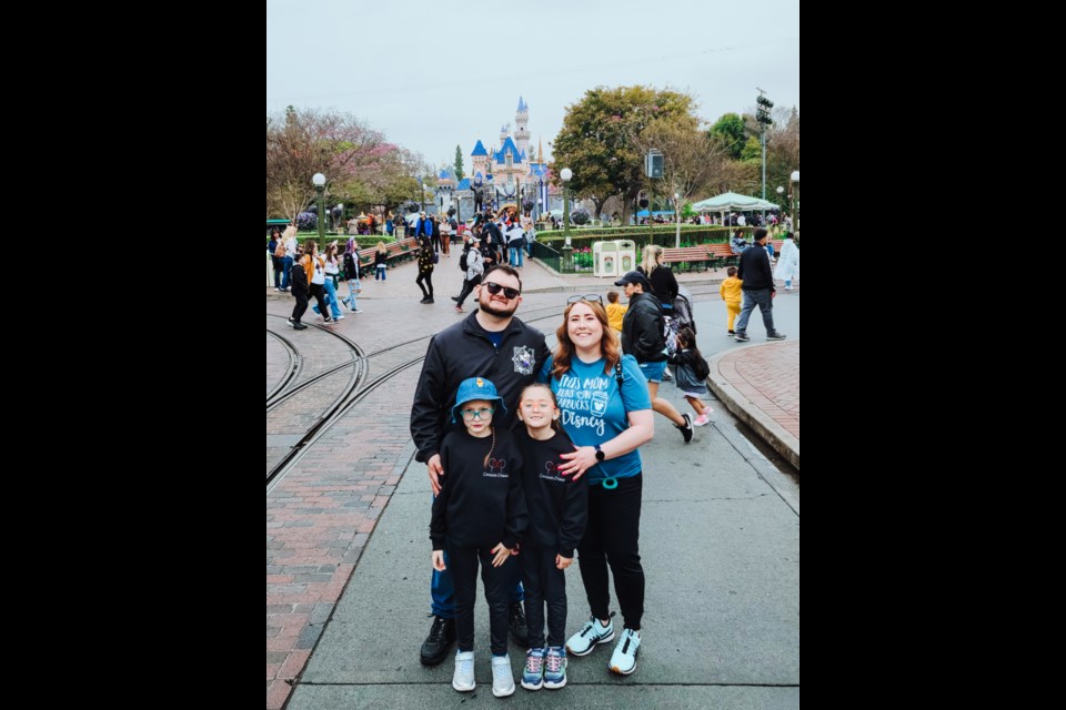 Queen Creek family Courtni and Spencer Hendrickson with their two daughters, Kyla and Kloe.