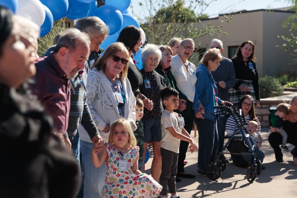 hov_y_ribbon-cutting-13