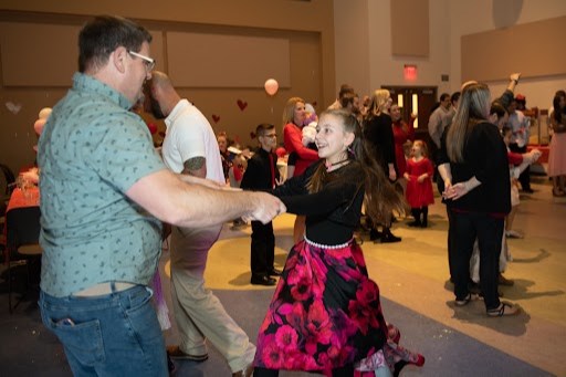 Celebrate the day of love, friendship and family with your little “Love Bug” at the Town of Queen Creek’s Love Bug Dance Feb. 3, 2023.