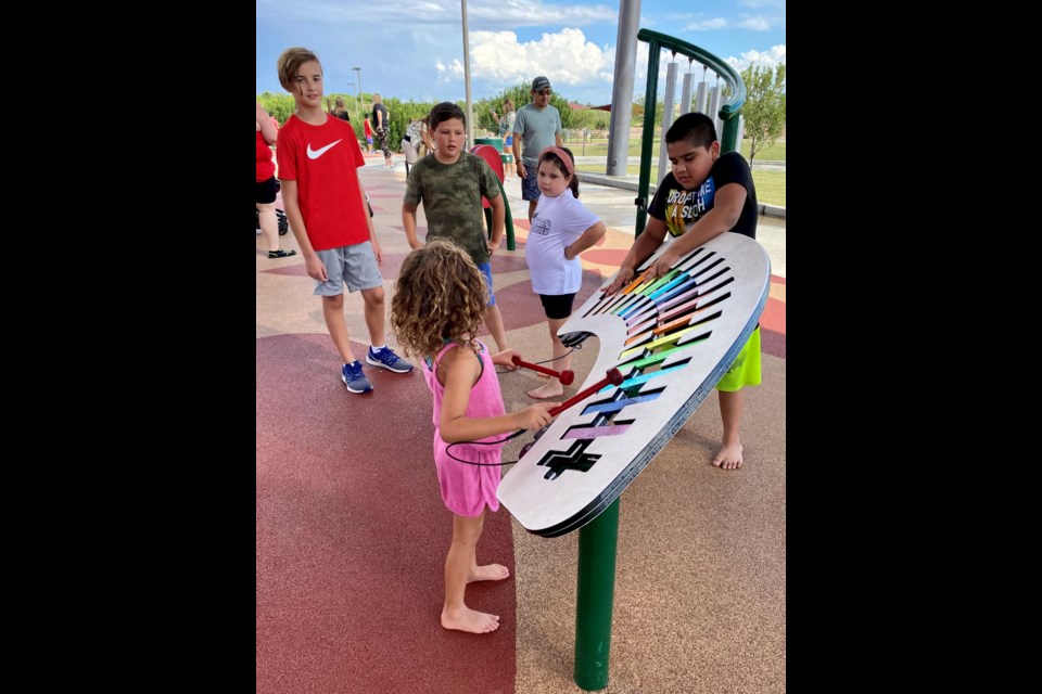 Fall break 2021 brought many kids out to Mansel Carter Oasis Park in Queen Creek.