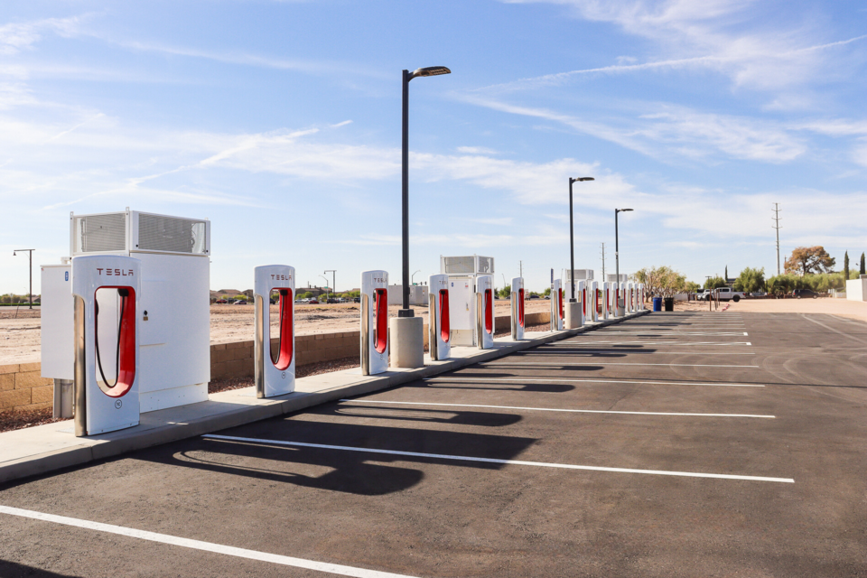 qcom-tesla-supercharger-3