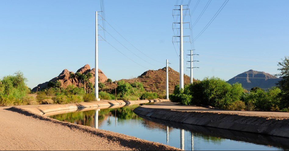 The Signal Butte energy storage project will be a 250 MW, four-hour battery energy storage system located in the Elliot Road Technology Corridor in east Mesa. The project will utilize lithium-ion technology and will have the capacity to power over 50,000 average-sized residential homes over a four-hour period. The project is scheduled to be operational by mid-year 2026.