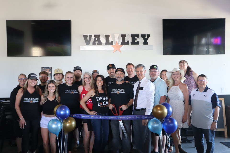 Valley Taproom celebrated its grand opening on May 9, 2024 with a Queen Creek Chamber of Commerce ribbon cutting ceremony with owner Donald Greenberg and staff.