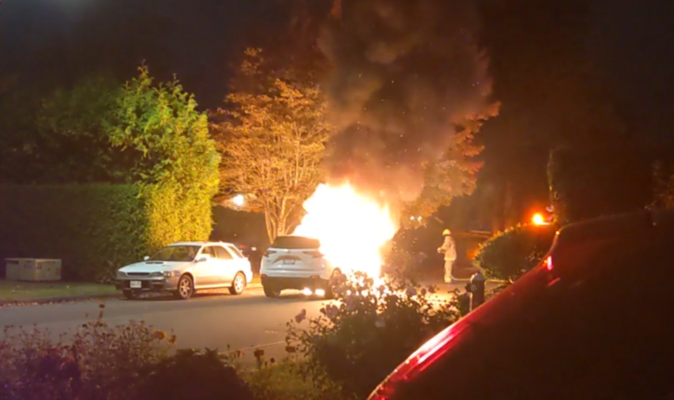 oct-17-richmond-car-fire