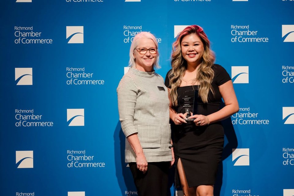 loni-yee-right-accepts-the-award-for-collective-beauty-studio-presented-by-suzanne-pearce-from-kwantlen-polytechnic-university-left