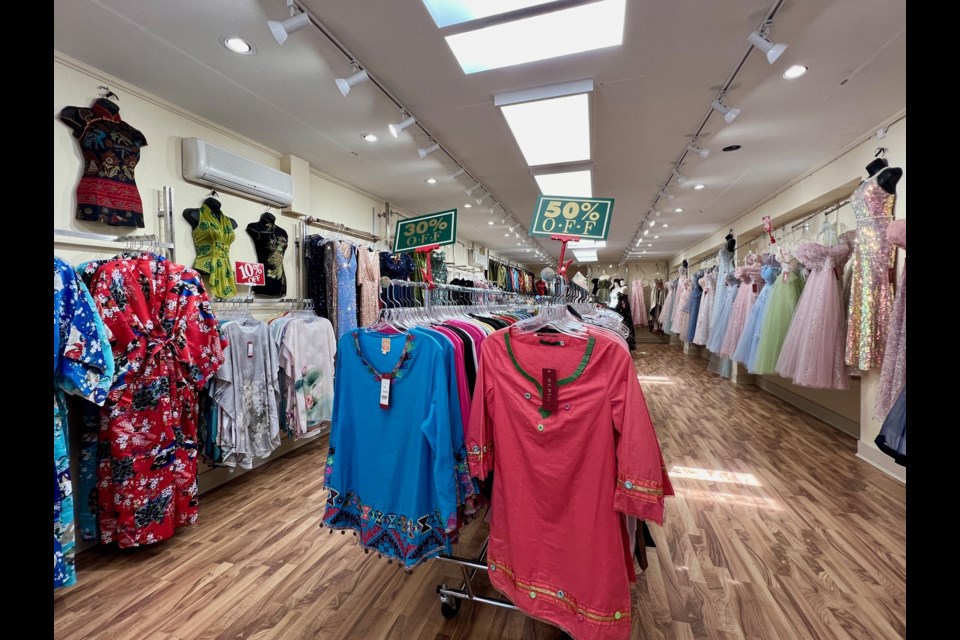 Ochi Chinese Fashion is closing its Steveston store after five months.