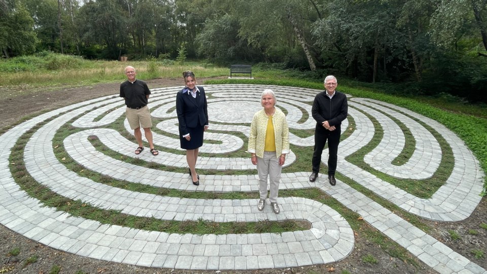 our-saviour-lutheran-church-labyrinth