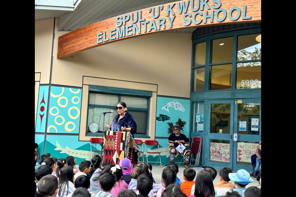 Debbie Sparrow created a mural for Spul'u'kwuks elementary school to highlight Indigenous history in the area.