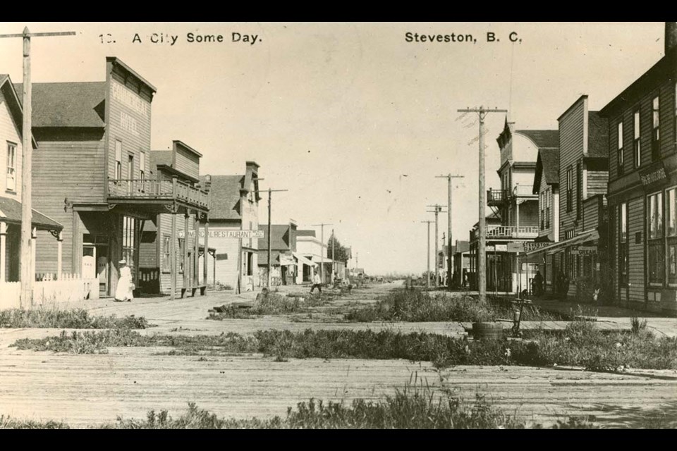 Moncton Street, looking east from Third Avenue, in 1908