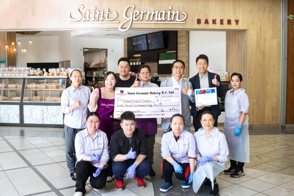 saint-germain-bakery-cheque-presentation