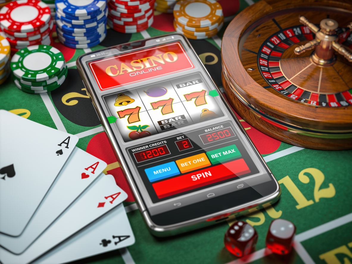Use online casinos in To Make Someone Fall In Love With You
