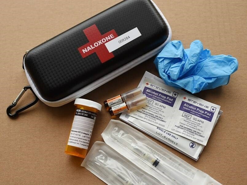 web1_naloxone