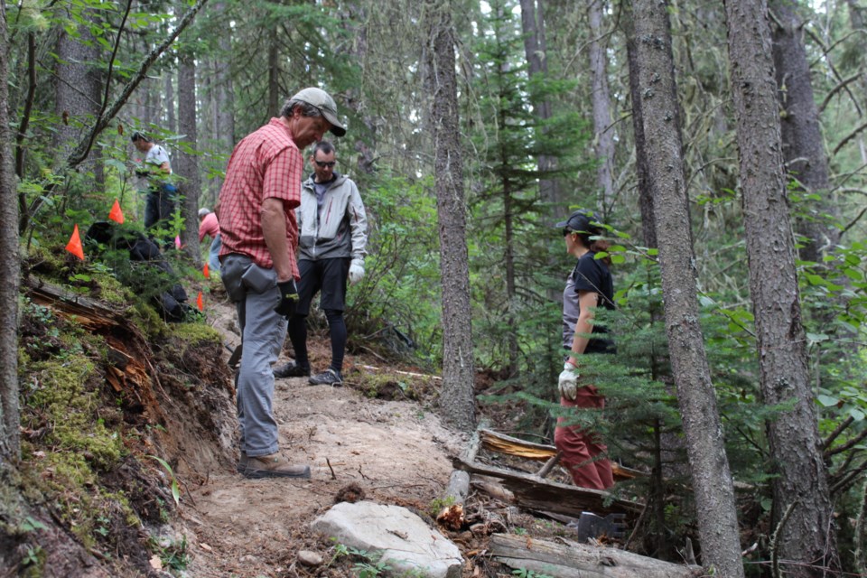 N34 trail building