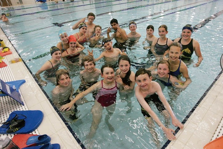 Coho swimmers ride wave of improvement - Bow Valley News