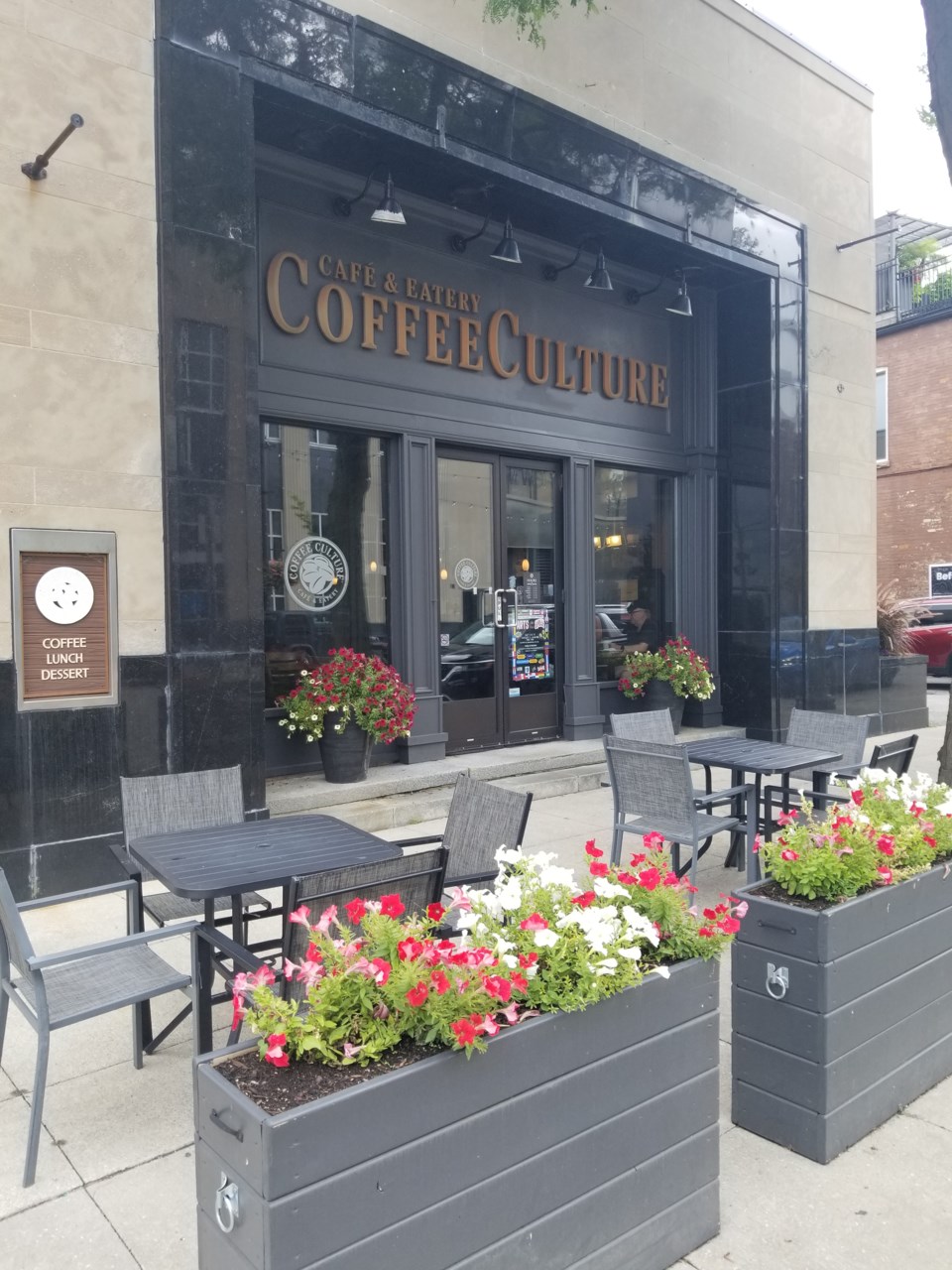 coffee-culture-exterior