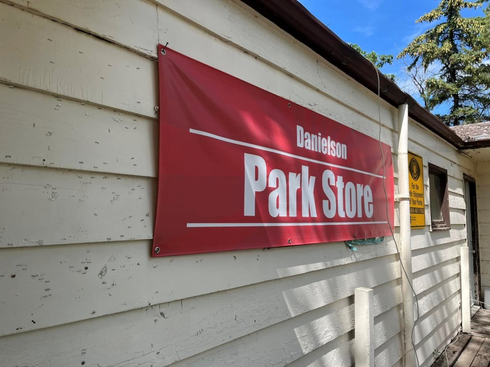 danielsonparkstore