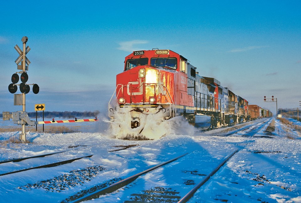 train-railway-winter-cncredit