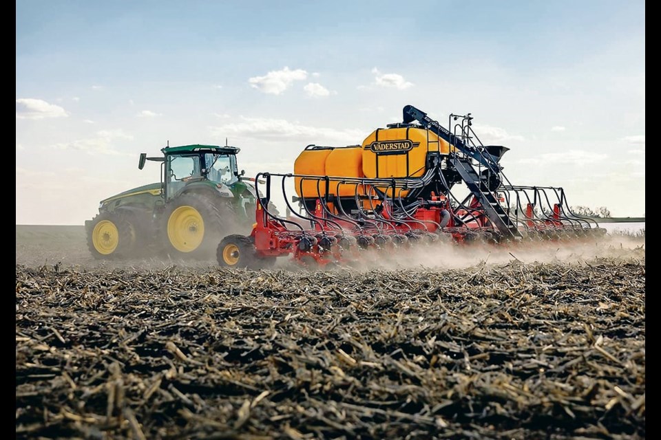 “For the first official launch, we are keeping it at 24-row, 30-inch spacing, with the plan in the future to release a 20- and/or a 22-inch version,” says Phillip Korczak, Vaderstad’s director of sales for Western Canada. “But for now, the 30-inch is all that’s available for the spring of 2025.” 