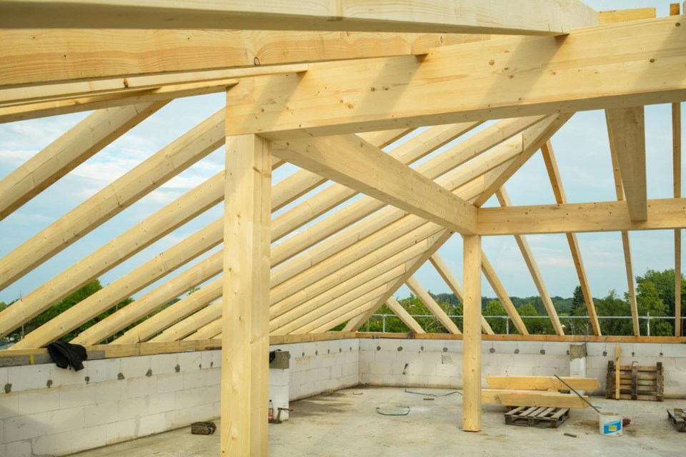 construction-trusses-0824