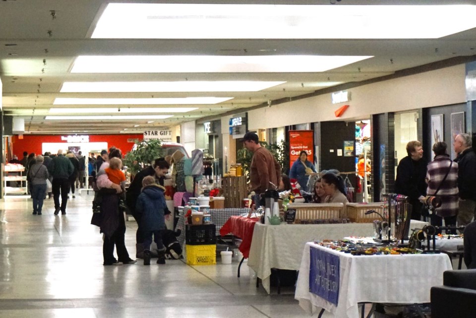 estevan-farmers-market-christmas-sale-2024