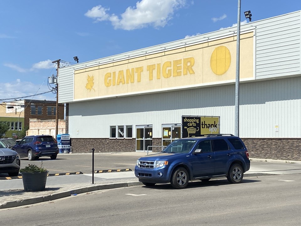 gianttigercloses