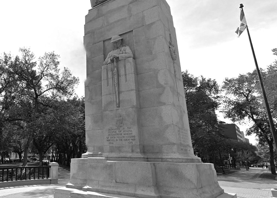 victoriaparkcenotaph