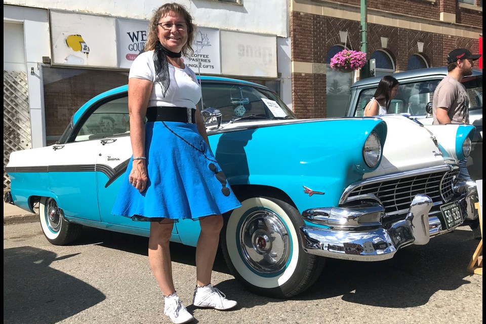 Theresa Hoppe of Biggar owns this 1956 Ford Fairlane Fordor Victoria in memory of Dennis Hoppe. The peacock blue and colonial white Fairlane, which has a 312 Thunderbird V8 engine, was restored by Dennis Hoppe and Neil Isley. 