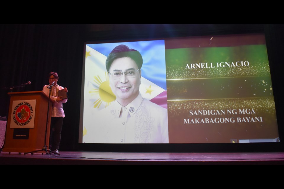 Philippine Overseas Workers Welfare Administration chief Arnel Ignacio was recognized for his agency's efforts in helping Filipino migrant workers.