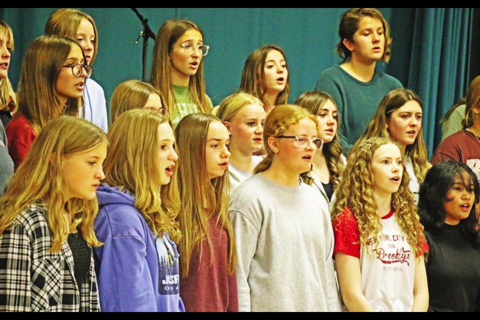 The junior choir from the Weyburn Comp performed at the 2023 Communithon.