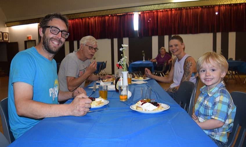 Rainbow Hall in Canora hosted a Father’s Day Breakfast on June 18. Enjoying the hearty menu of eggs, sausage, French toast, whipped cream and fruit topping were three-year-old Myles Bobyk and his father Syd (front), and Char Korchinski and her father Vic.