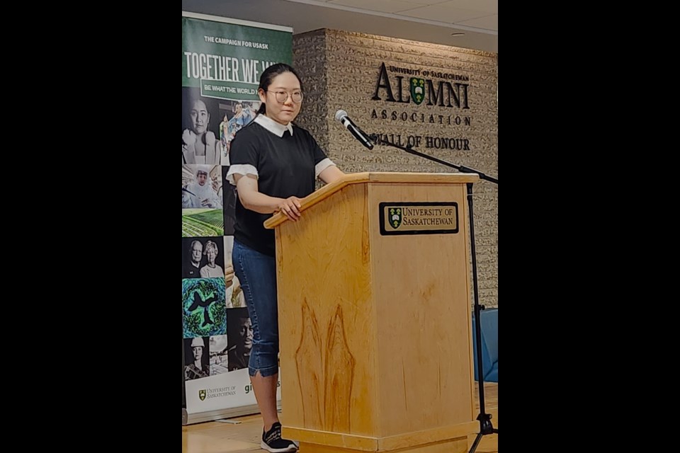 Ella Goo, a recent Bachelor of Science in Anatomy and Cell Biology graduate, talks about her experience as a peer group leader. 