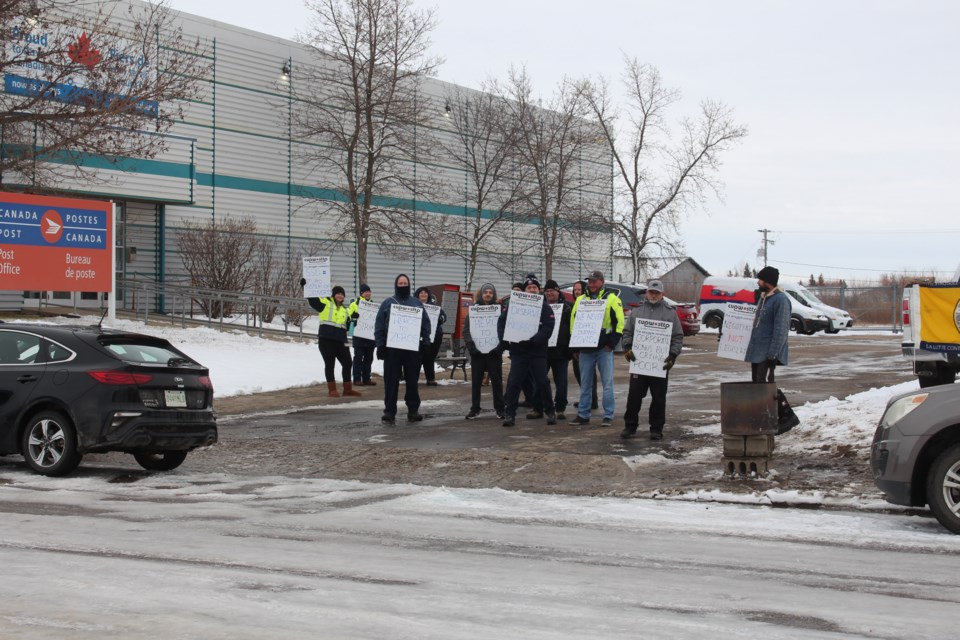 postal_workers_strike