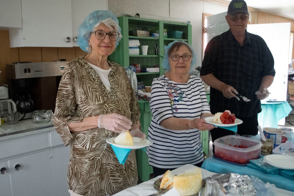 Powerhouse Museum Board members organized the event and treated their volunteers to a lunch and dessert. In the photo from left to right, were board members, Connie Mackay, and Lydia Cherkas.