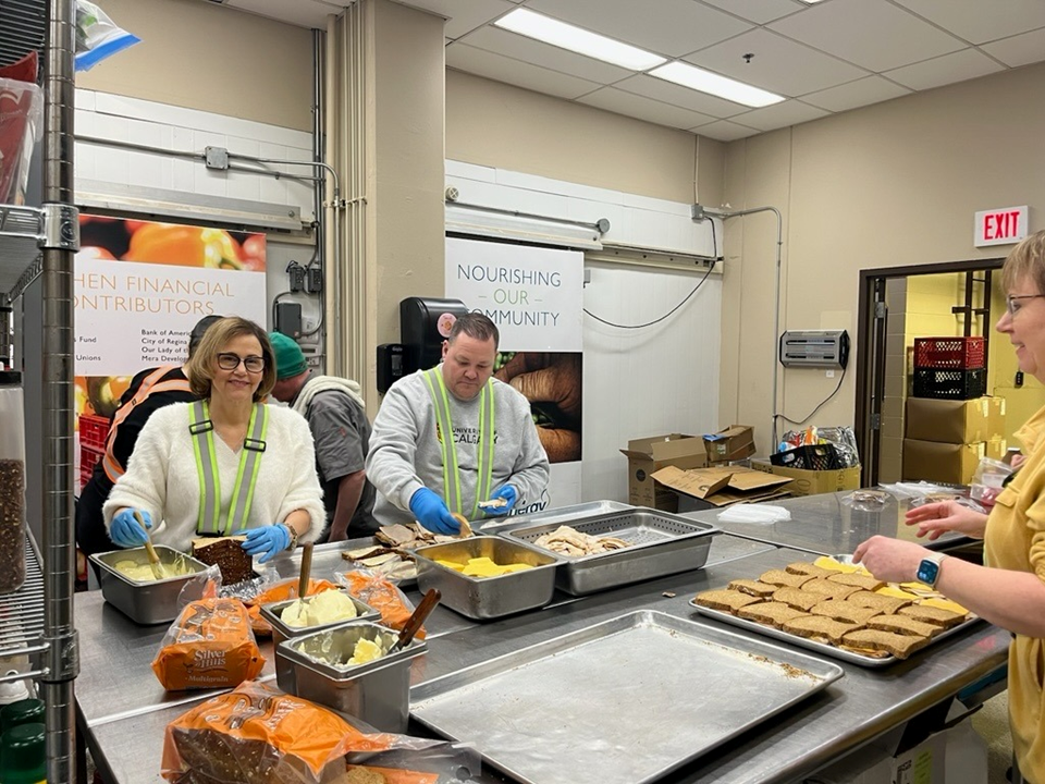 regina-food-bank-school-program