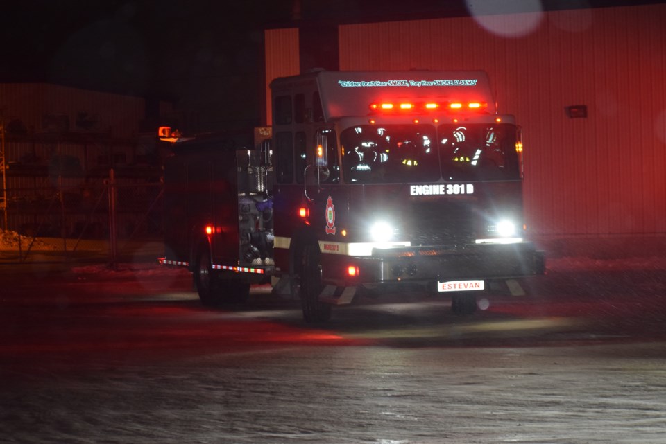 estevan-fire-truck-night-call