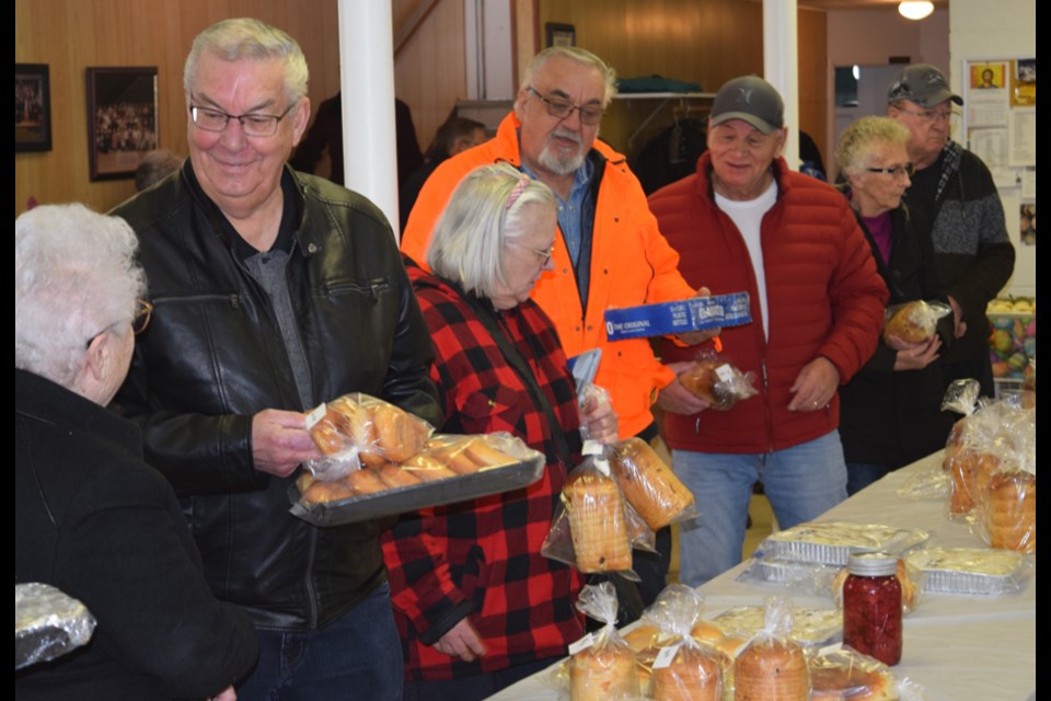 The Canora Ukrainian Catholic Hall was the place to be on March 30 for anyone looking for those special Easter goodies, and also do some visiting at the same time. Sponsored by the Ukrainian Catholic Women’s League, Canora branch, the tables were stocked with many popular homemade favourites including: cabbage rolls, donuts, paska, baba, baba buns, dinner buns, borscht, cinnamon buns, pie, chiffon cakes and perishke.