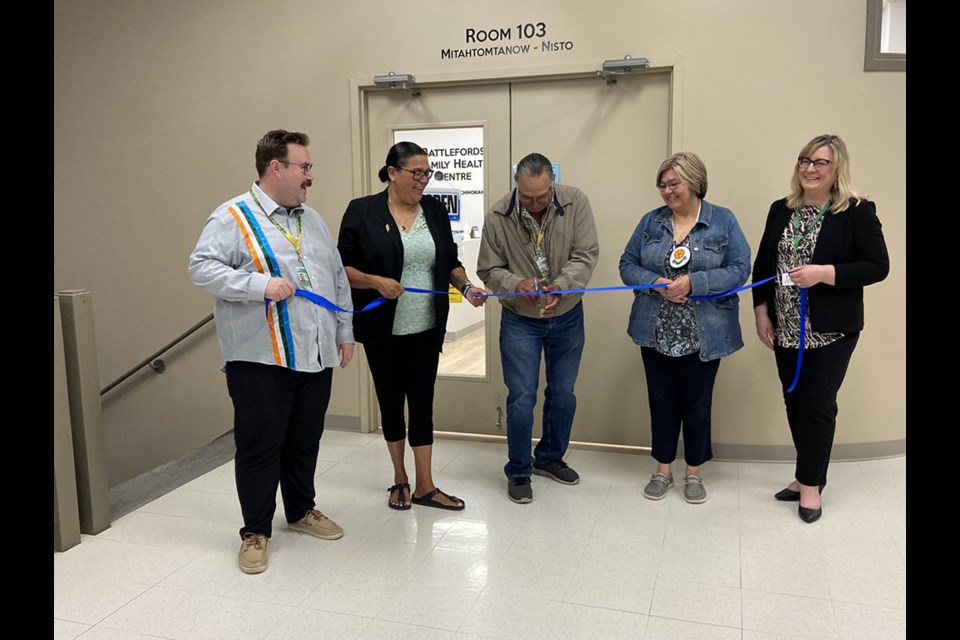 Left to right: BFHC Director Kent Lindgren, Lucky Man Cree Nation Chief Crystal Okemow, Elder Noel Moosuk, BFHC executive director  Patricia Whitecalf, and Jessica Campbell (SHA), take part in the ribbon-cutting ceremony Thursday.  