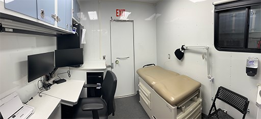 wellness-bus-exam-room-4410